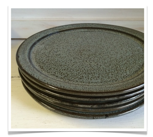 Pottery Cupboard Oil Spot Plates