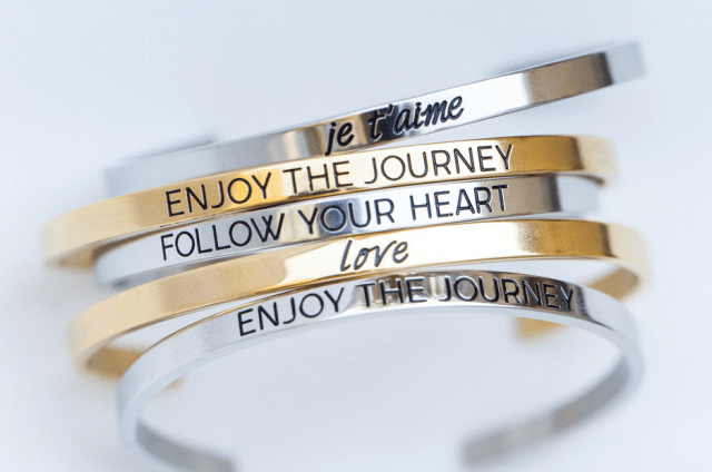 La Senorita Jolie Cuffs