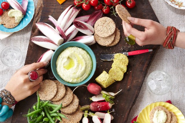 zucchini-hummus-grid